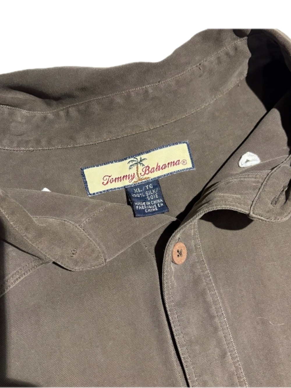 Tommy Bahama Men’s Brown 100% Silk Button Down Shirt XL - Picture 6 of 7